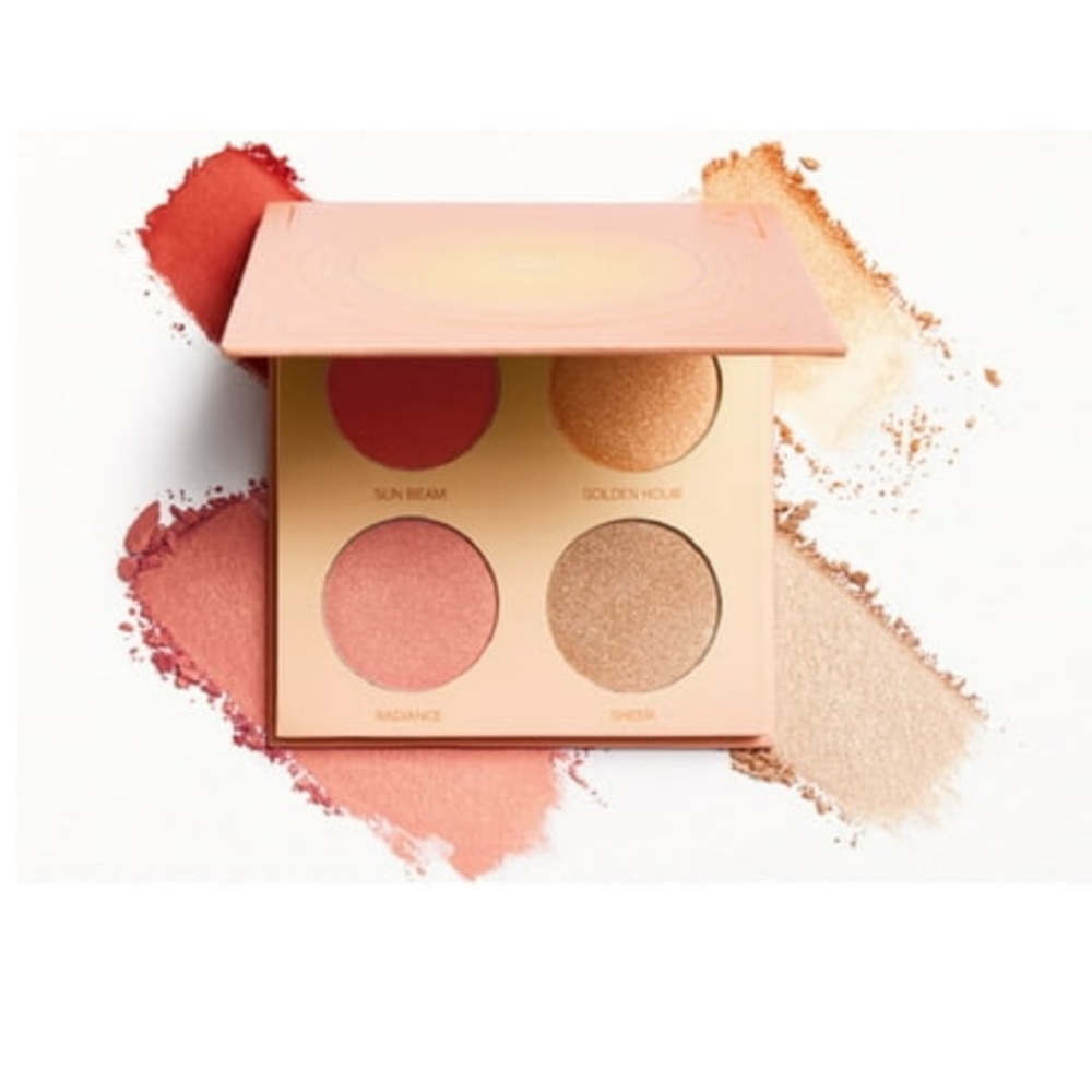 Red and Tan Bronzer Contour Palette